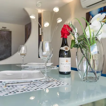 Sex And The Heliopolis * Agde