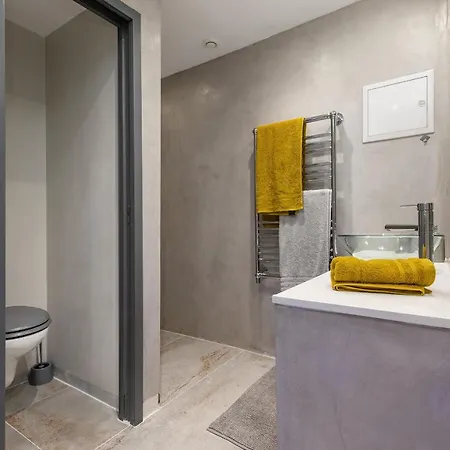 Sex And The Heliopolis * Agde