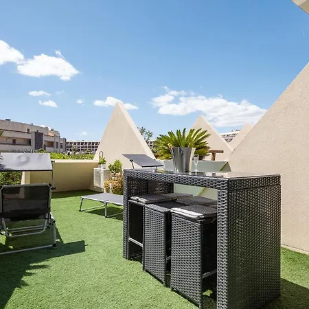 Apartman Sex And The Heliopolis