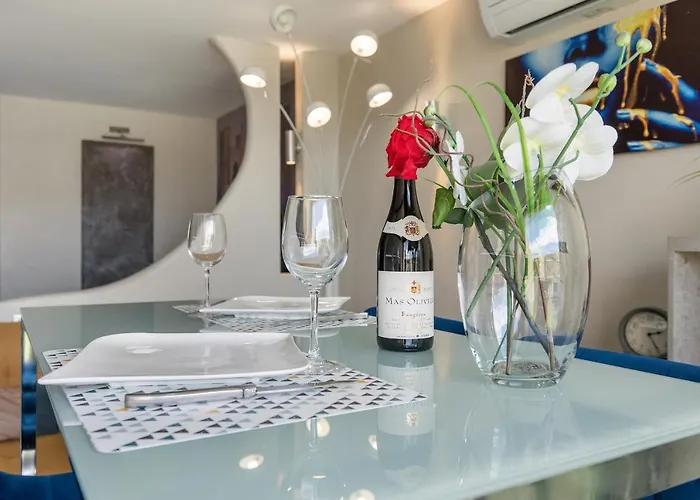 Sex And The Heliopolis * Agde